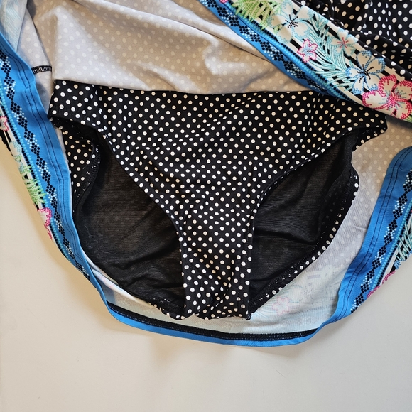 NWT Coco Reef 5 Way Black Polka Dot Swimsuit Swim Dress Size 32/34C (8/… - Picture 8 of 16